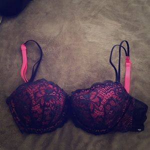 PINK bra 36D.