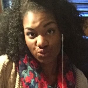 Meet your Posher, Tomera