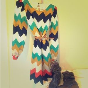 Chevron print dress - great for fall/winter🍁🍂