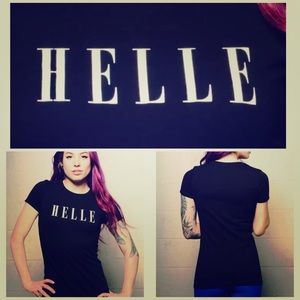 🎉CLOSET CLEAROUT "HELLE" fitted tee NWT