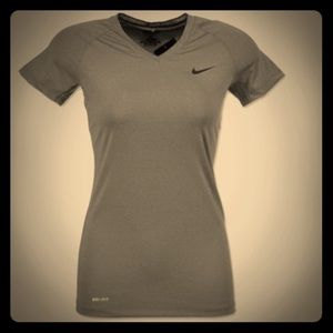 Nike pro combat t shirt (never worn)