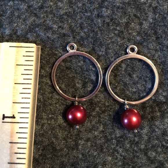 Pandora magenta pearl earring charm