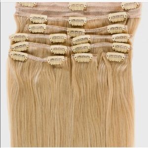 Blonde extentions (can be dyed)
