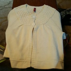 Sweater short-sleeved