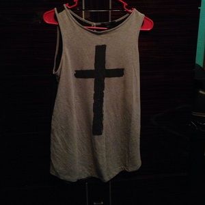 Cross tank