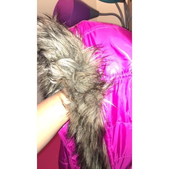 Aeropostale Vest - Picture 4 of 4