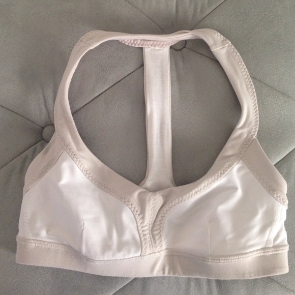 White lululemon sports bra Sz2