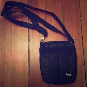 Lug- cross body bag