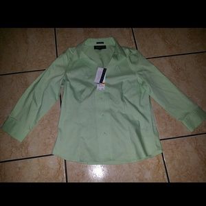 Women's shirt. Dressy shirt, work clothes.