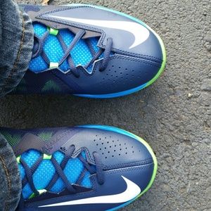 Nike seahawks colors shoes