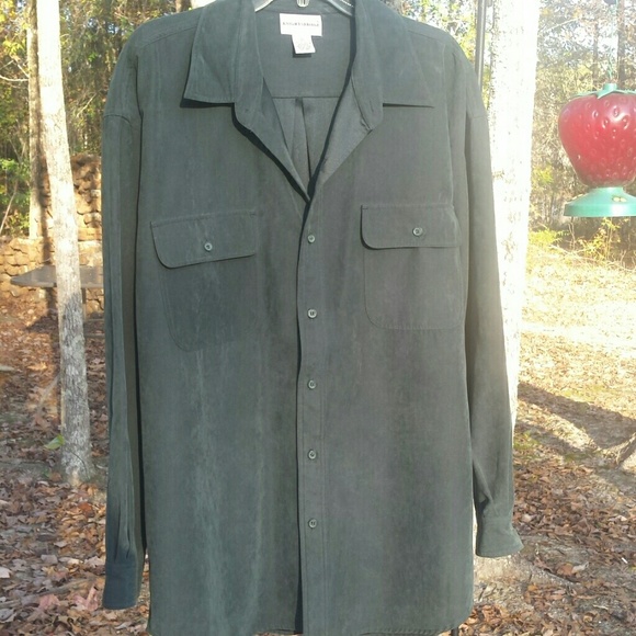 Suede like a hunter green button up