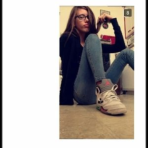 Meet your Posher, Raeann