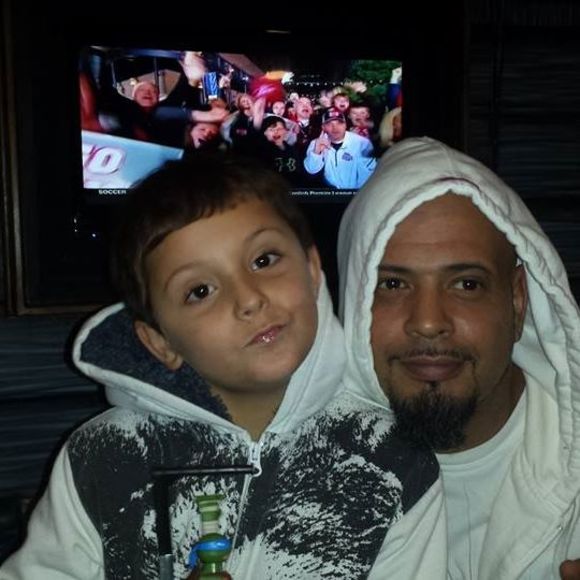 Meet your Posher, Markanthony - Picture 1 of 1