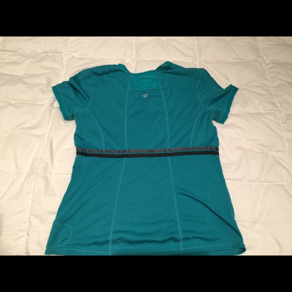 Top - Picture 3 of 4