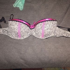 Candies. Push up bra.