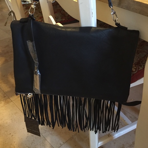 Urban Originals Handbags - 💥FLASH💥 Urban Originals Fold Over Fringe Clutch