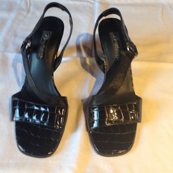 Cute. Black Heels made in Italy