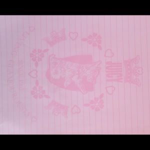 Juicy looseleaf paper