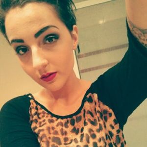 Meet your Posher, Xenia