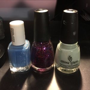 2 China glaze and 1 Essie polish