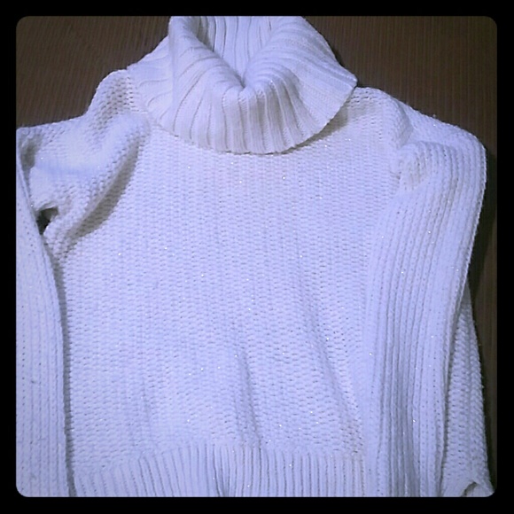 Chunky cowl neck sweater