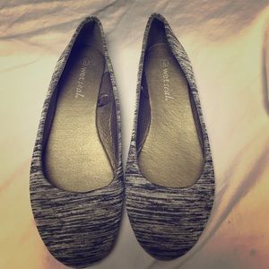 Wet Seal Silver flats