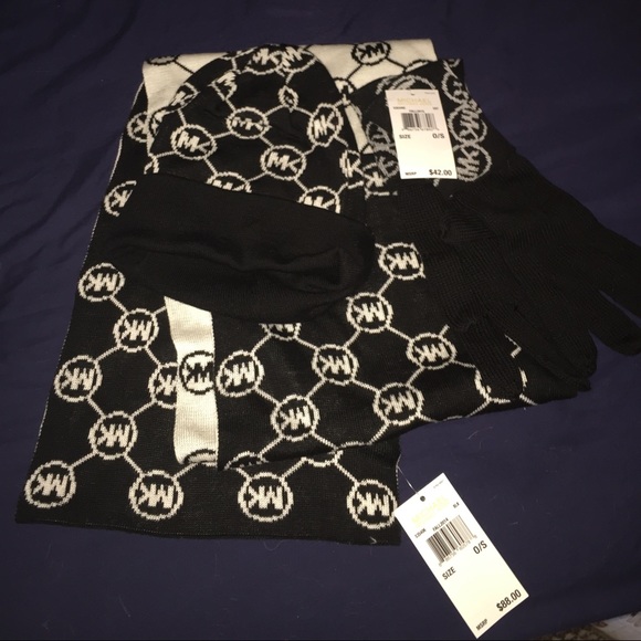 Authentic MK hat gloves and scarf