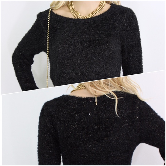 ⭐️HP⭐️NWOT. GOLD BLACK SWEATER - Picture 2 of 4