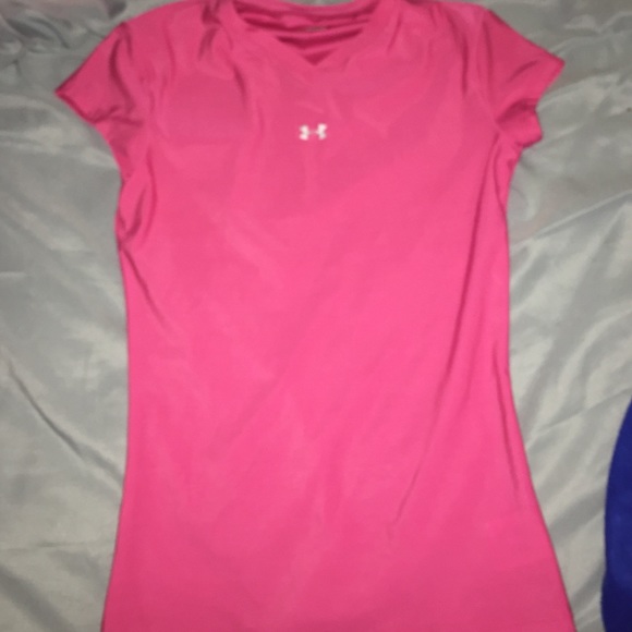 Pink under armour shirt