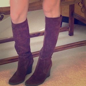 ❗❗️️FINAL REDUCTION❗️❗️Calvin Klein Suede Boots