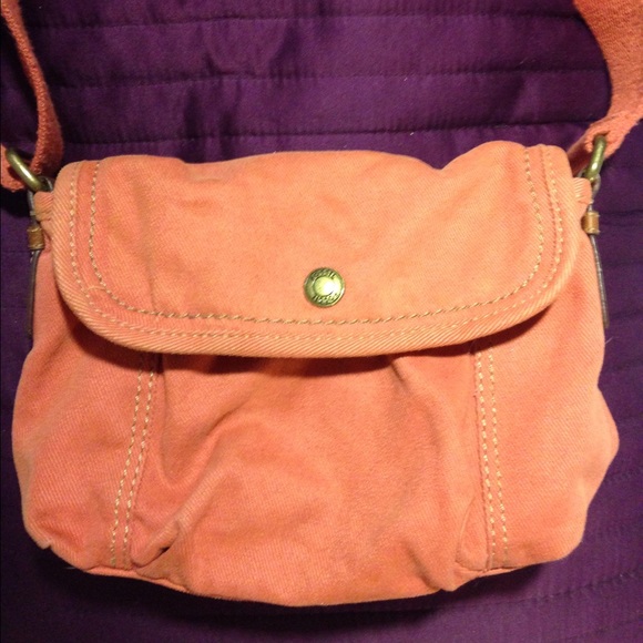 Peach/salmon colored bag