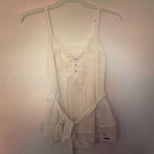 Abercrombie and Fitch top