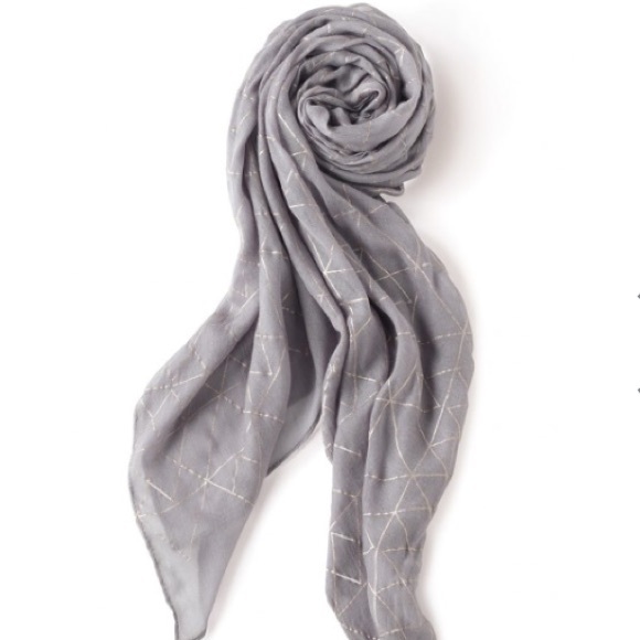 Stella & Dot WESTWOOD SCARF - DOVE GREY METALLIC