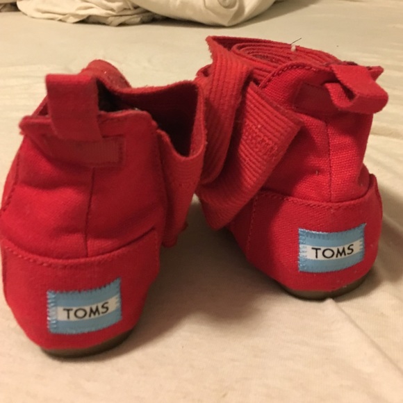 Red Toms Wrap Boots