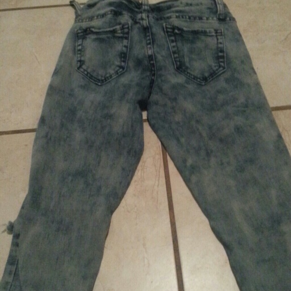 Jeans - Picture 4 of 4