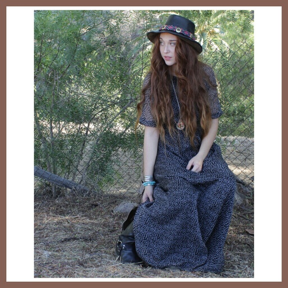 ♻ Boho Maxi - Picture 2 of 4
