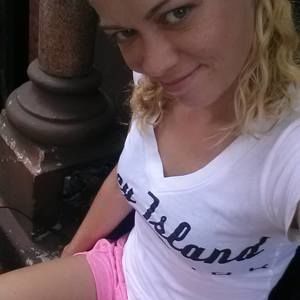 Meet your Posher, Kelly