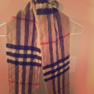 Authentic quilted Burberry scarf