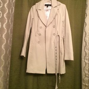 Perfect spring coat!