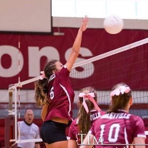 Meet your Posher, Caitlynn