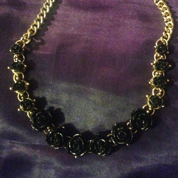 Rose Neck-line Necklace