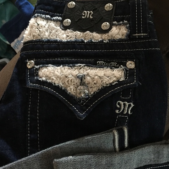 Miss Me Denim - Miss me denim cuffed capris