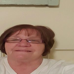 Meet your Posher, Annette