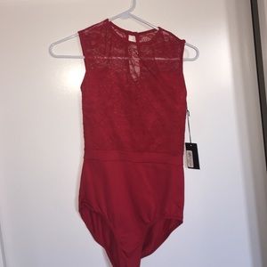 Never worn. Super just too small.