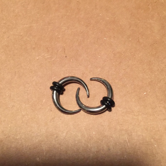 6g Gauges - Picture 1 of 1