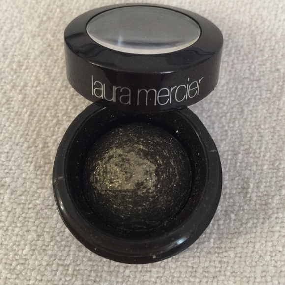 Laura Mercier baked eye color Black Karat