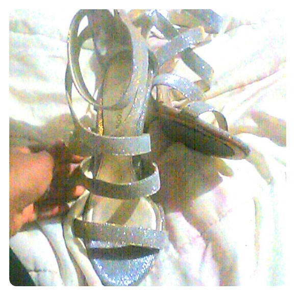 High Heels - Picture 1 of 1