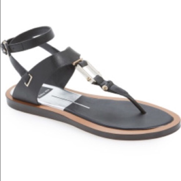 Dolce Vita 'Foxx' Leather Thong Sandals Caramel