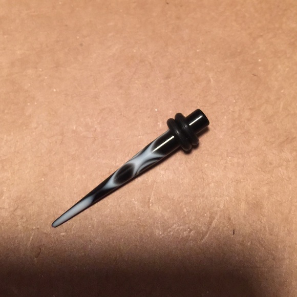 6g Gauges