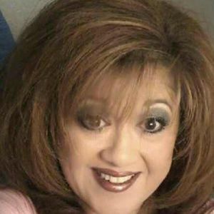 Meet your Posher, Raquel